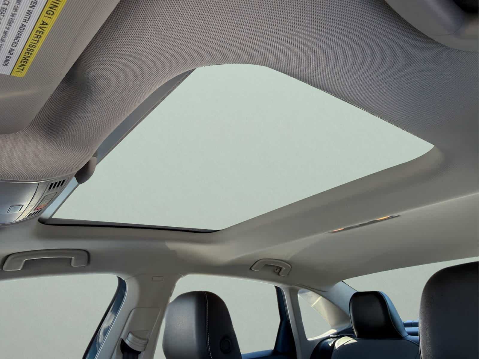 Certified 2025 Volkswagen Jetta SE image 32