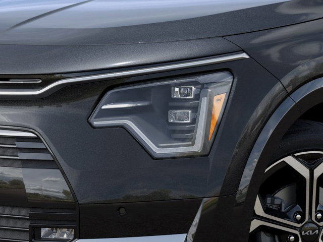 New 2025 Kia Niro SX Touring image 10