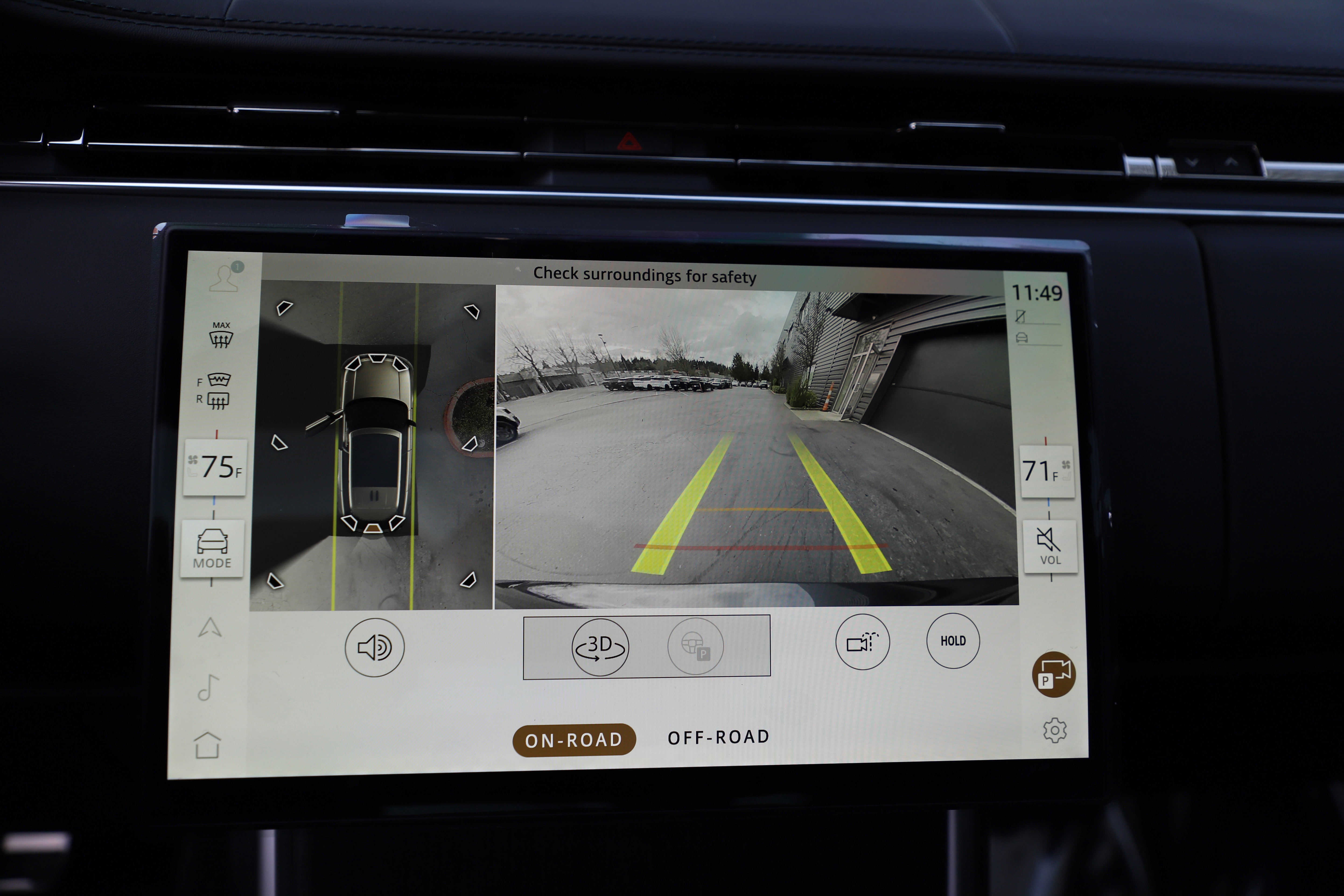 New 2026 Land Rover Range Rover SE image 25