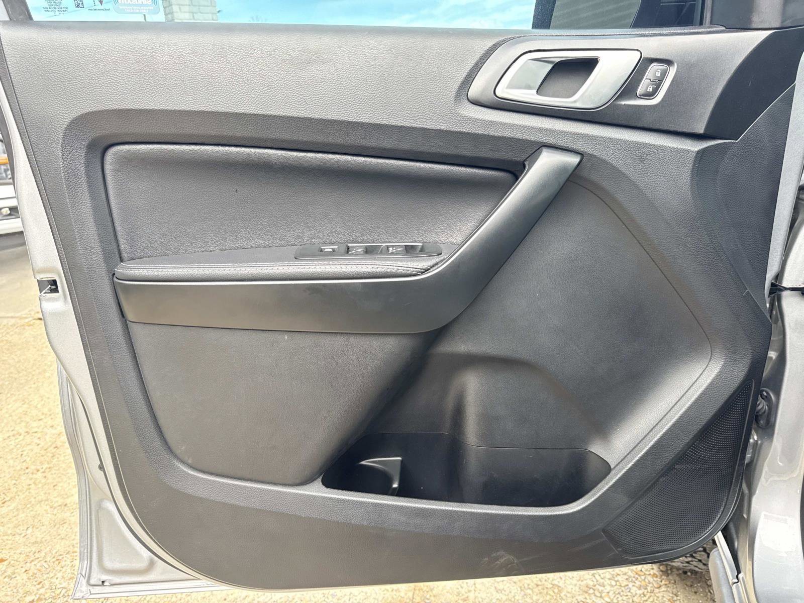 Used 2021 Ford Ranger Lariat w/ Tremor Off-Road Package image 18