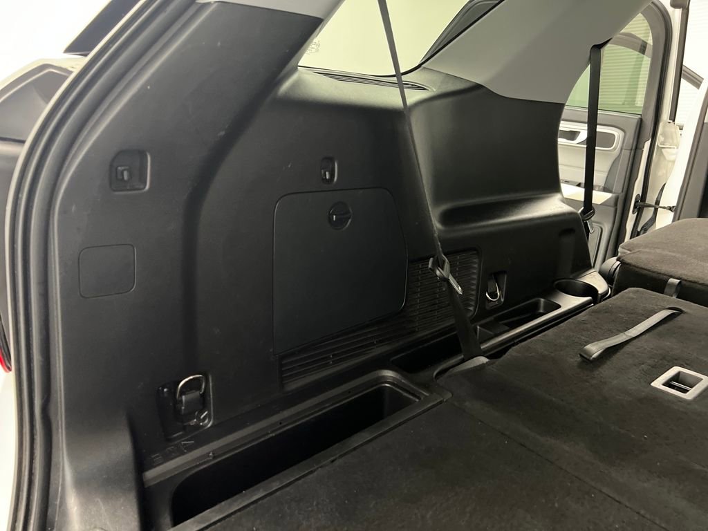 Used 2021 Ford Explorer XLT w/ Equipment Group 202A image 37