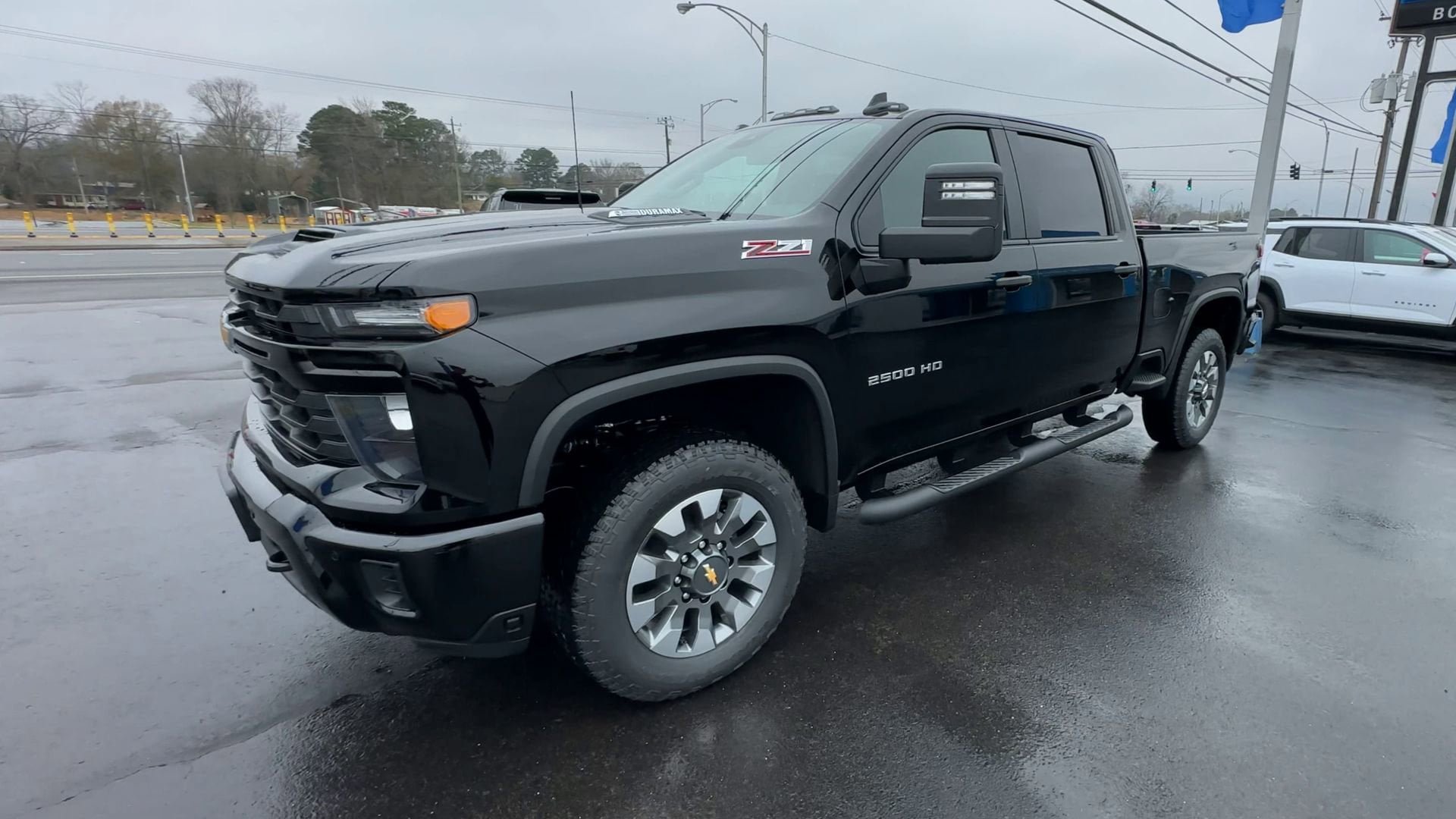 New 2026 Chevrolet Silverado 2500 Custom w/ Custom Value Package AWD/4WD image 4