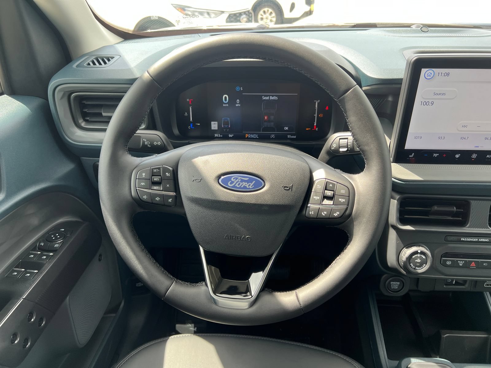 New 2026 Ford Maverick Lariat w/ Black Appearance Package AWD/4WD image 23