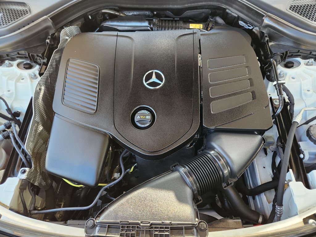 Used 2025 Mercedes-Benz GLC 300 image 20