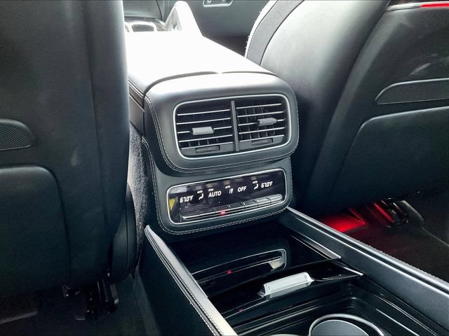 Used 2022 Mercedes-Benz Maybach GLS 600 4MATIC image 12
