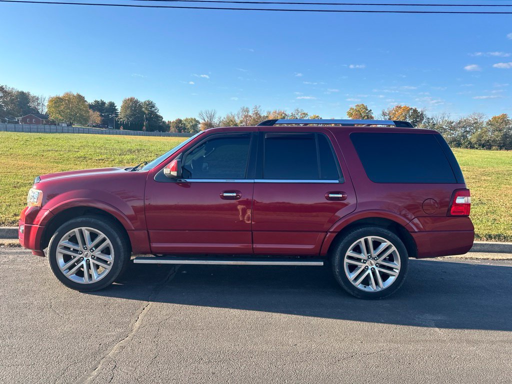 Used 2015 Ford Expedition Limited w/ Equipment Group 301A AWD/4WD image 5