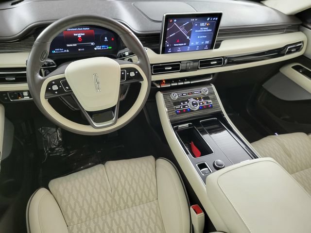 Used 2022 Lincoln Aviator Black Label Grand Touring AWD/4WD image 33
