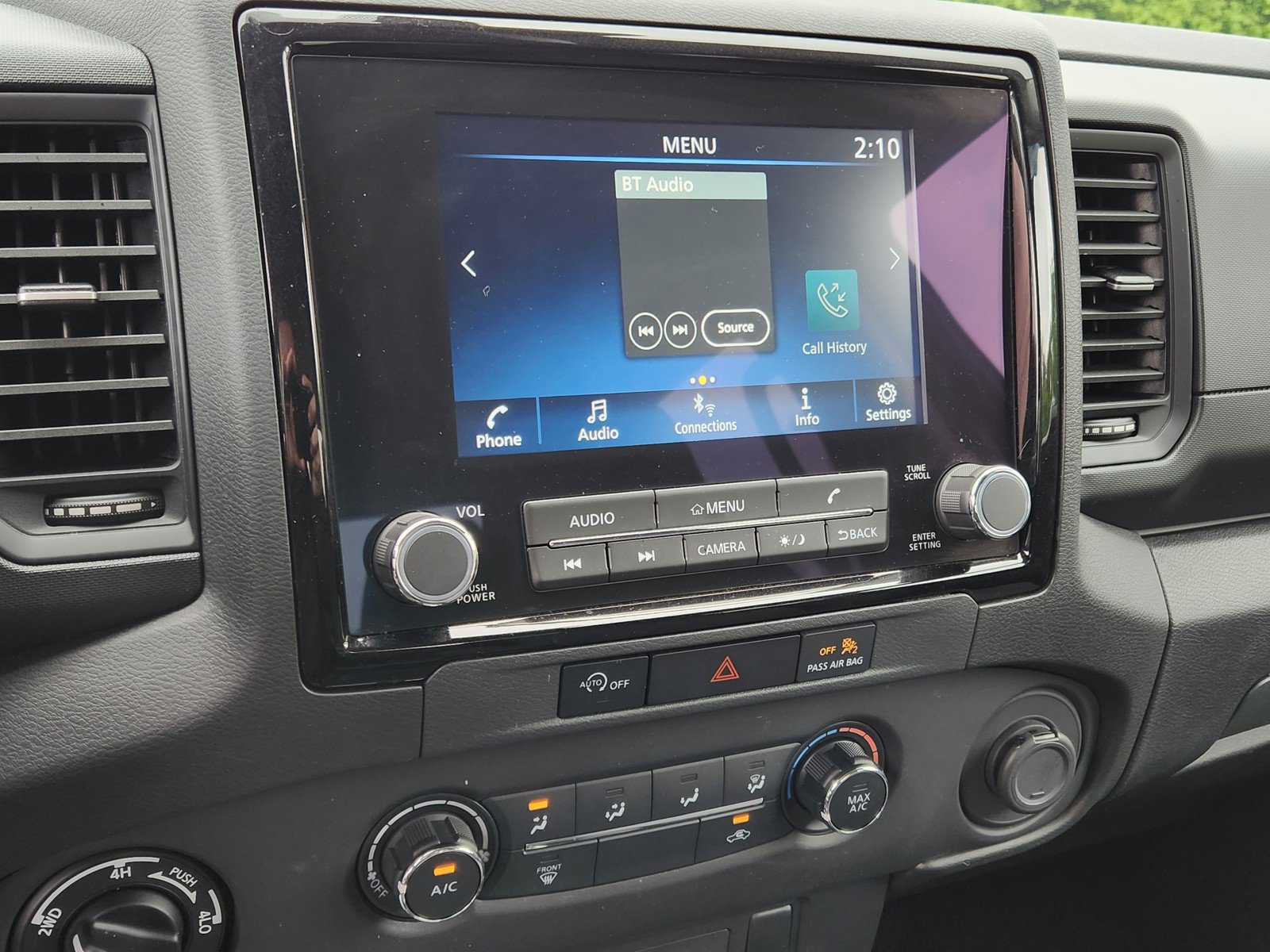 Used 2024 Nissan Frontier S AWD/4WD image 19