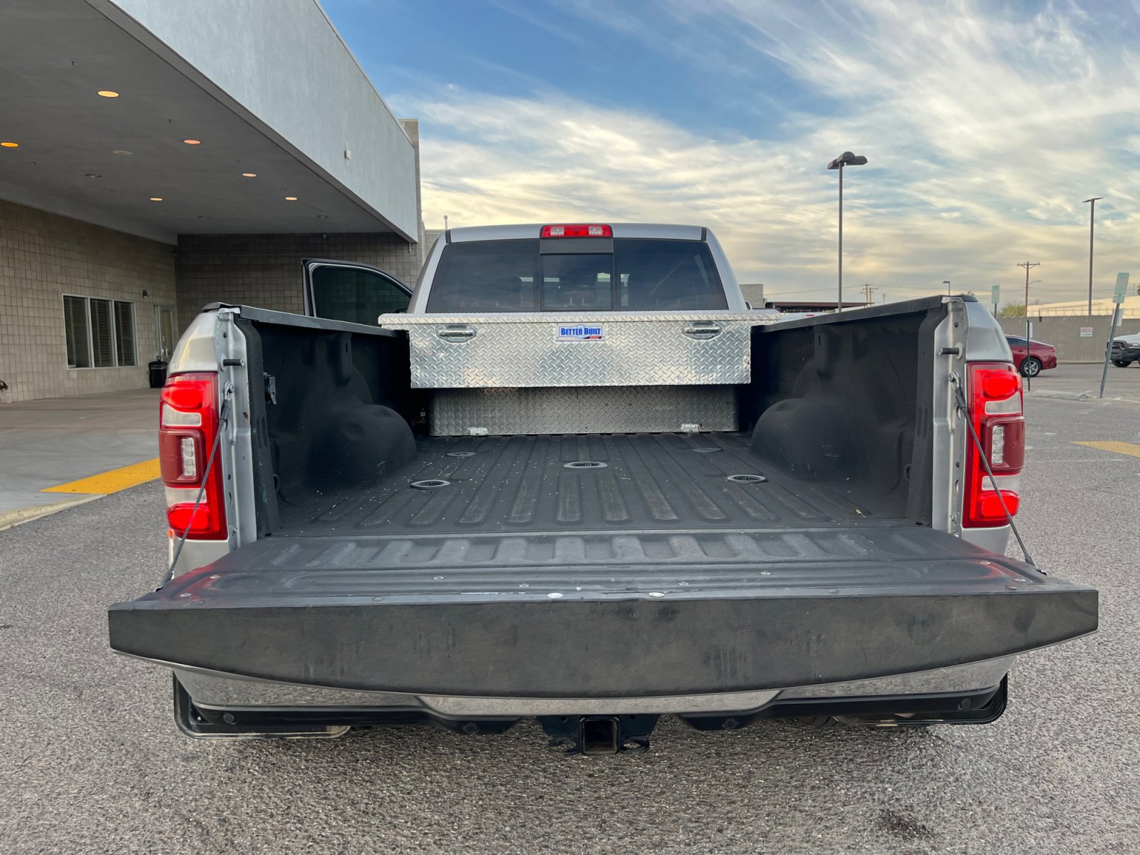 Used 2019 RAM 3500 Laramie image 34