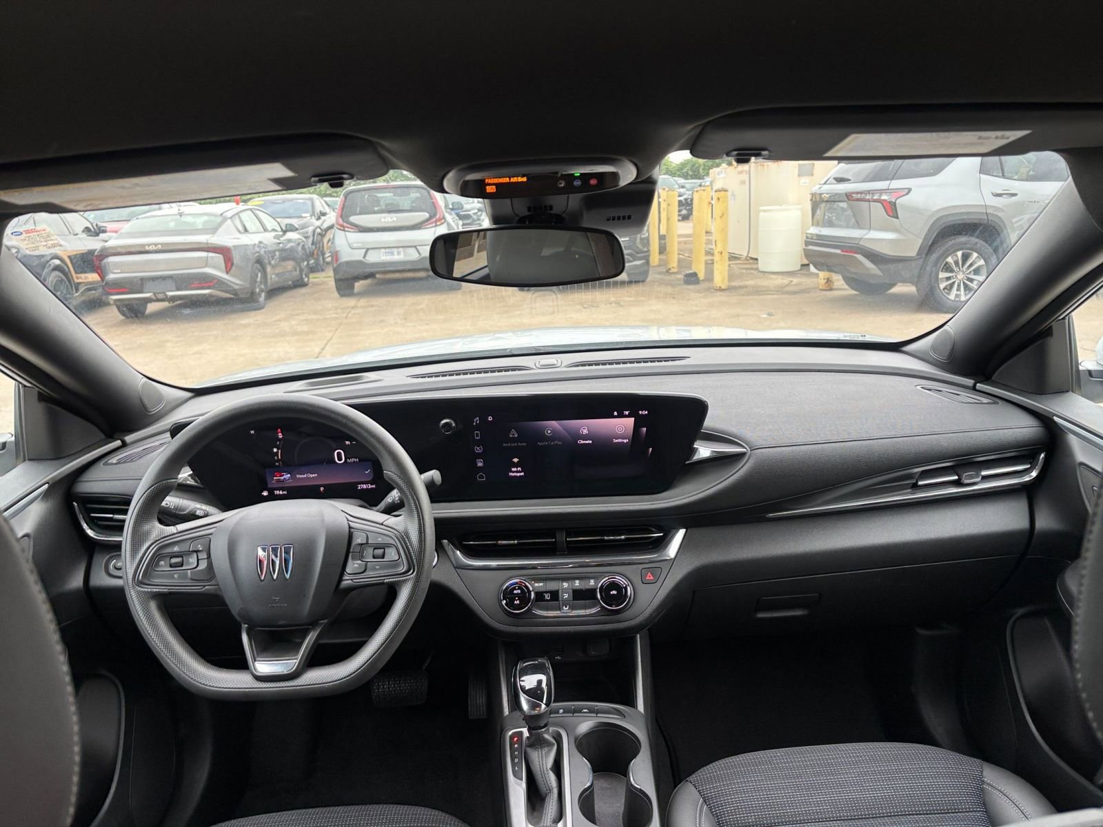 Used 2025 Buick Envista Preferred FWD image 32