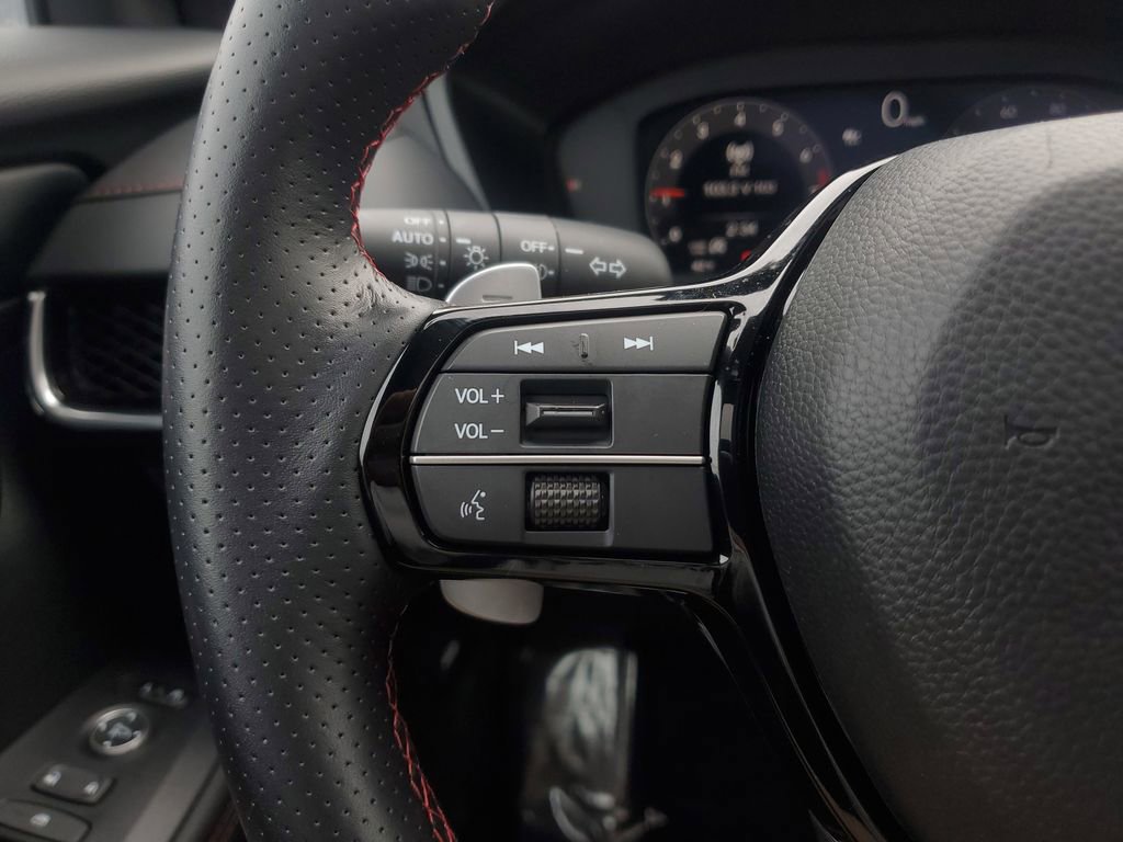 Certified 2025 Acura ADX A-Spec image 23