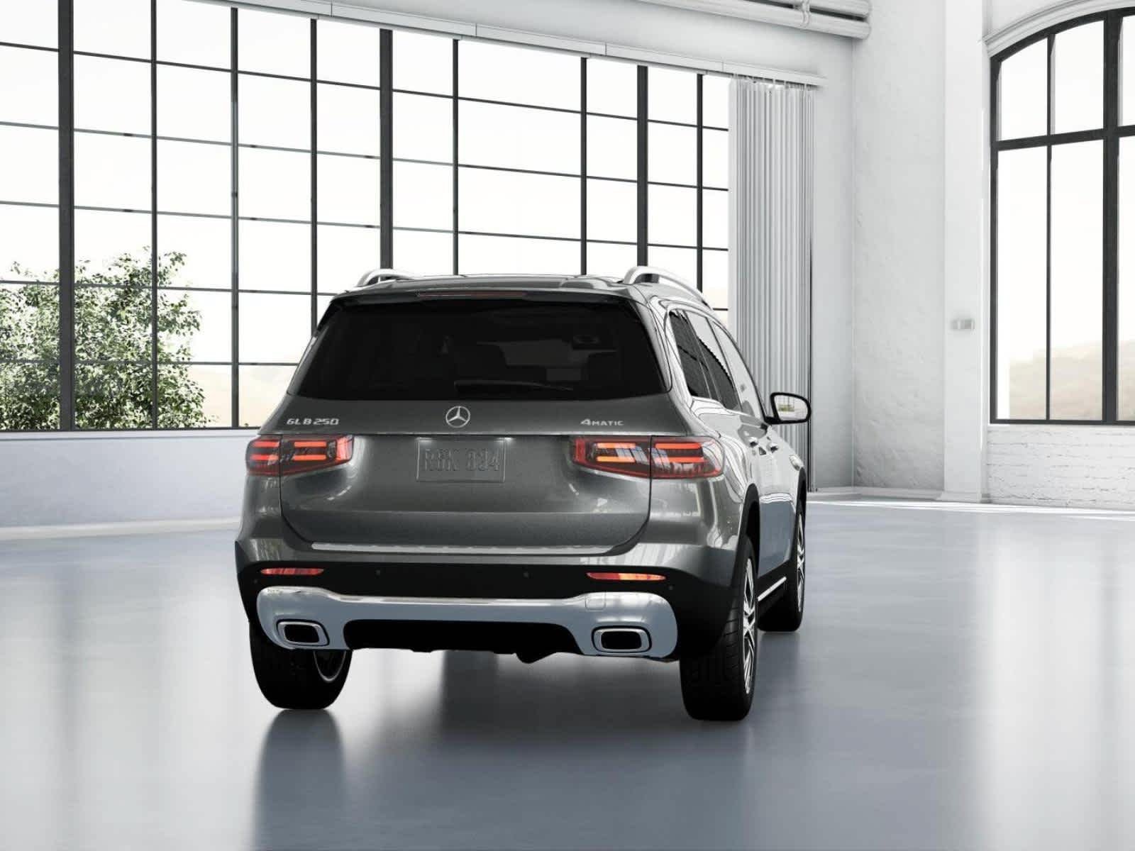 Used 2026 Mercedes-Benz GLB 250 4MATIC image 23