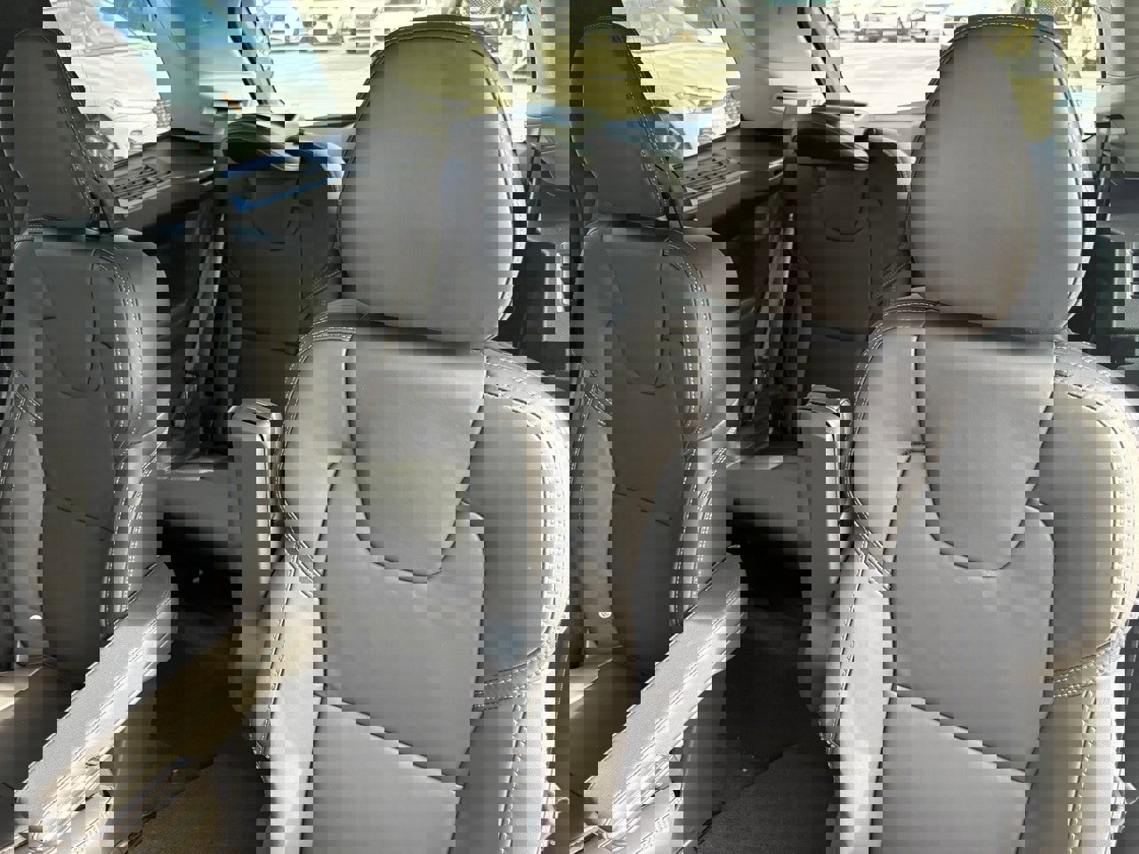 New 2026 Volvo XC90 B6 Ultra w/ Lounge Package image 21