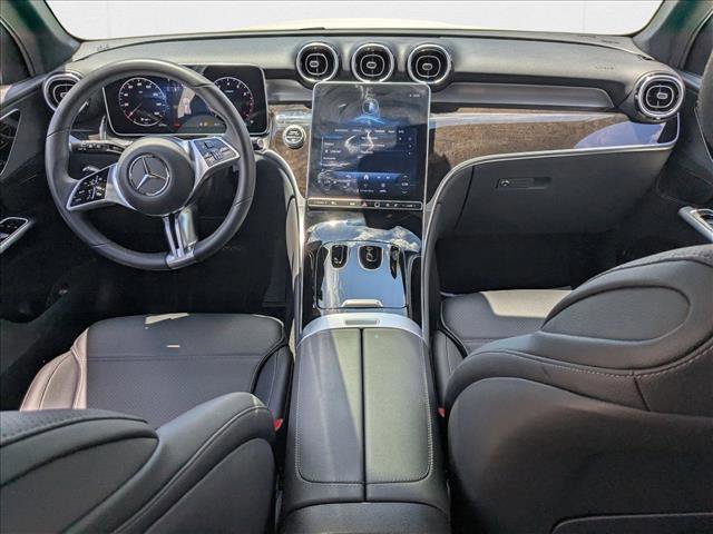 Certified 2025 Mercedes-Benz GLC 300 image 16