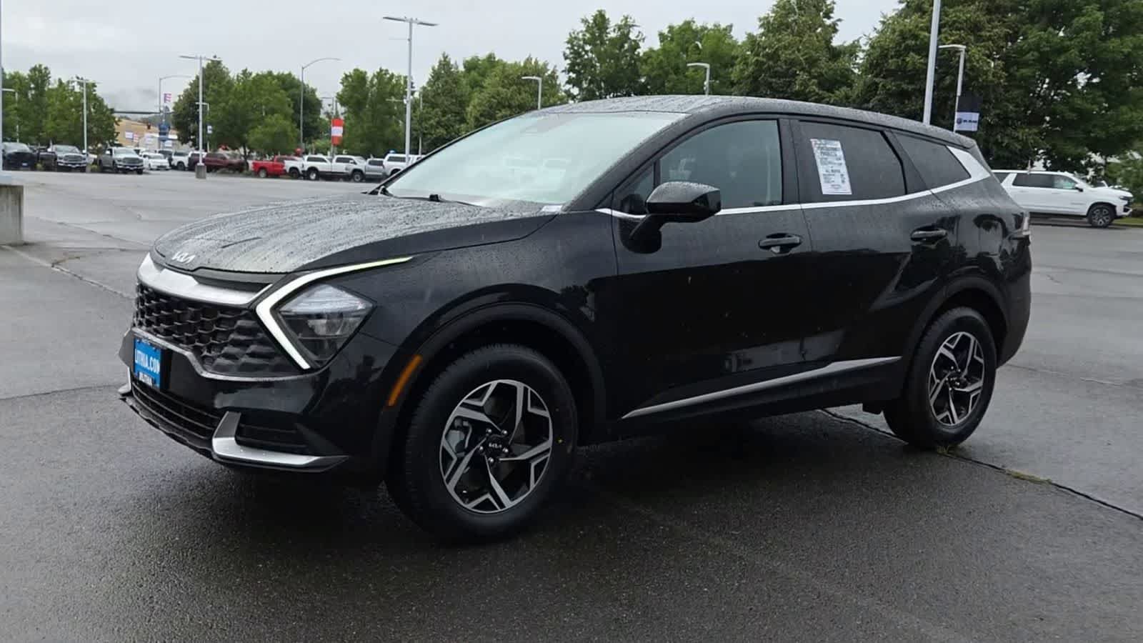 Used 2023 Kia Sportage LX AWD/4WD image 4
