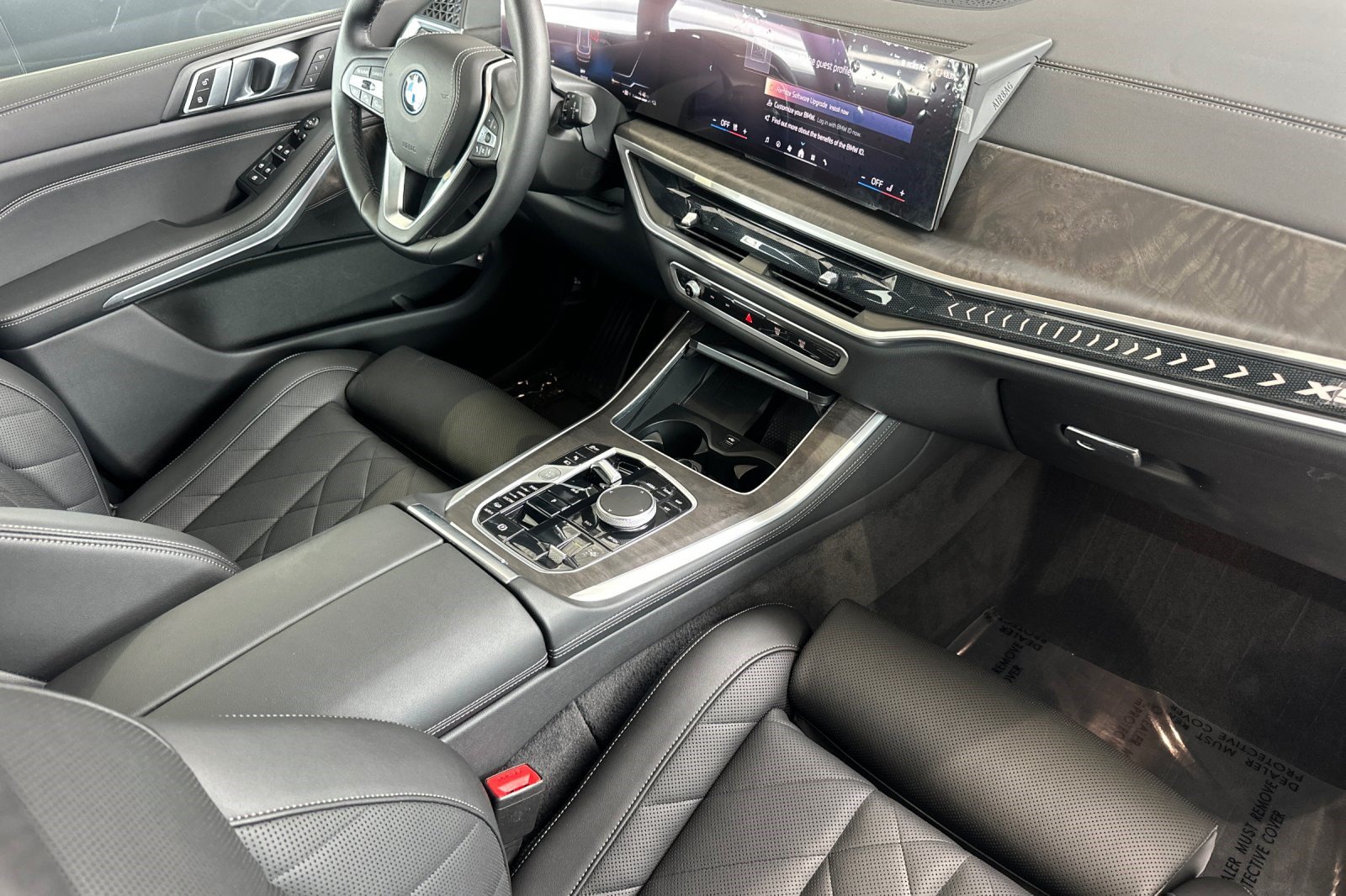 Used 2024 BMW X5 xDrive50e w/ Parking Assistance Package AWD/4WD image 20