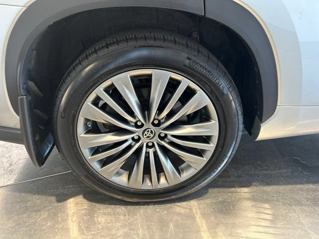Used 2021 Toyota Highlander Platinum AWD/4WD image 22