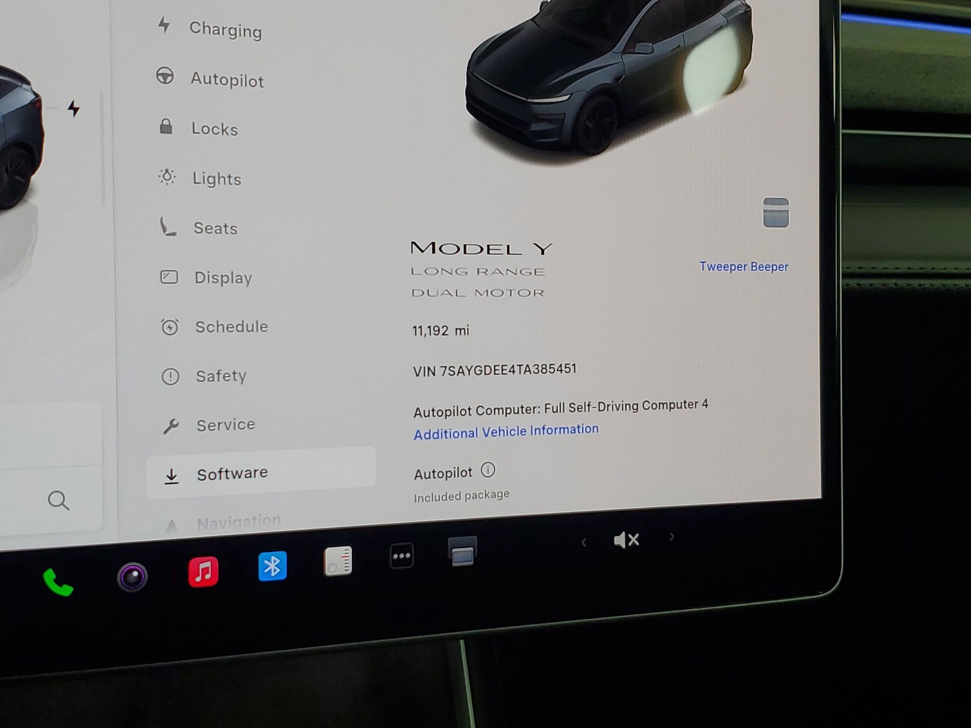 Used 2026 Tesla Model Y Long Range image 40