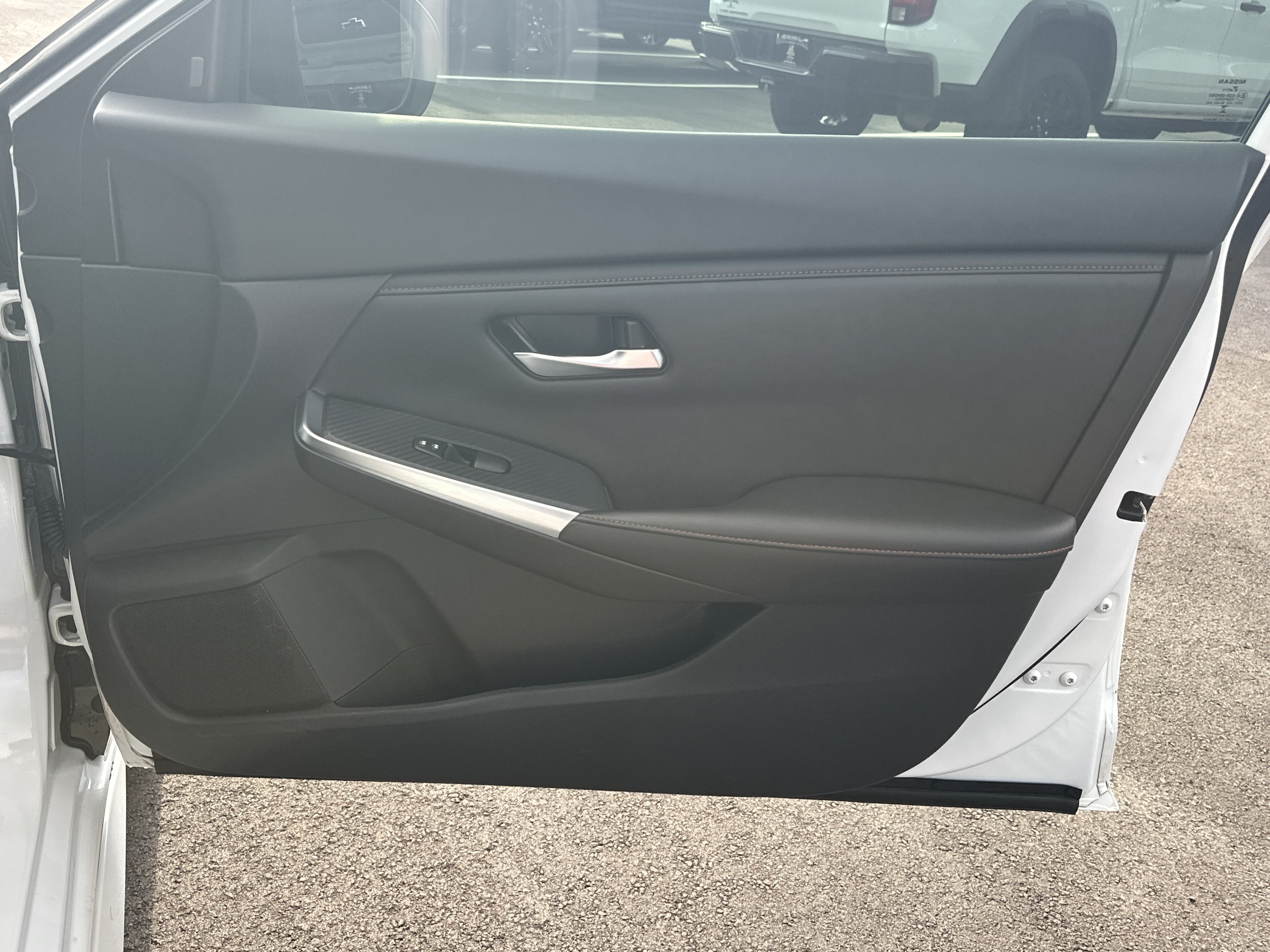 Used 2023 Nissan Sentra SR FWD image 15