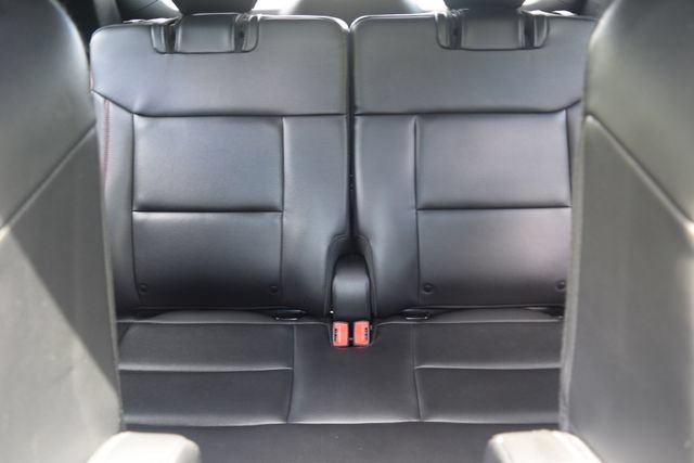 Used 2022 Ford Explorer ST-Line w/ Class IV Trailer Tow Package AWD/4WD image 18