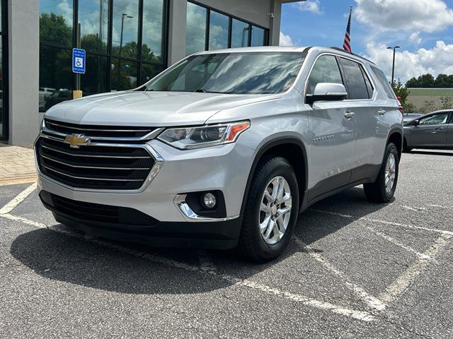 Used 2021 Chevrolet Traverse LT