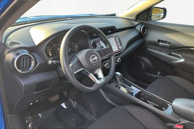 Used 2024 Nissan Kicks SV image 12