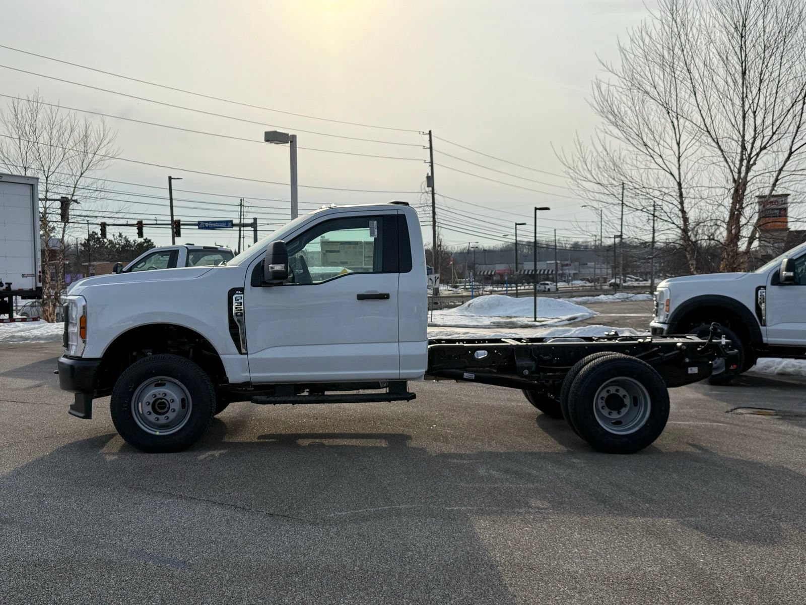 New 2026 Ford F550 4x4 Regular Cab Super Duty image 2