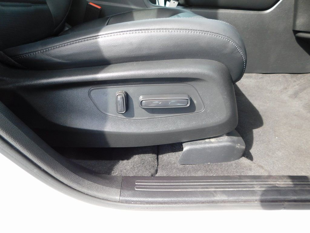 Used 2024 Honda CR-V EX-L image 19