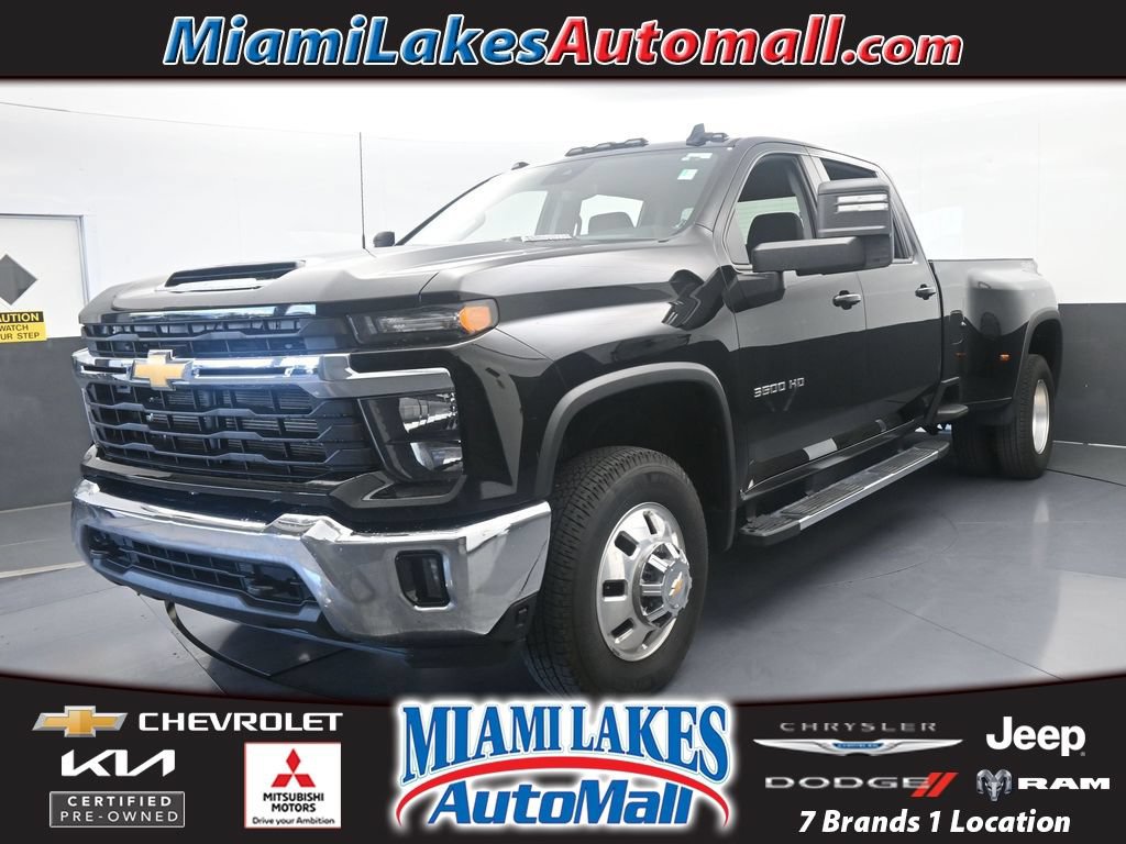 Used 2026 Chevrolet Silverado 3500 LT AWD/4WD image 1