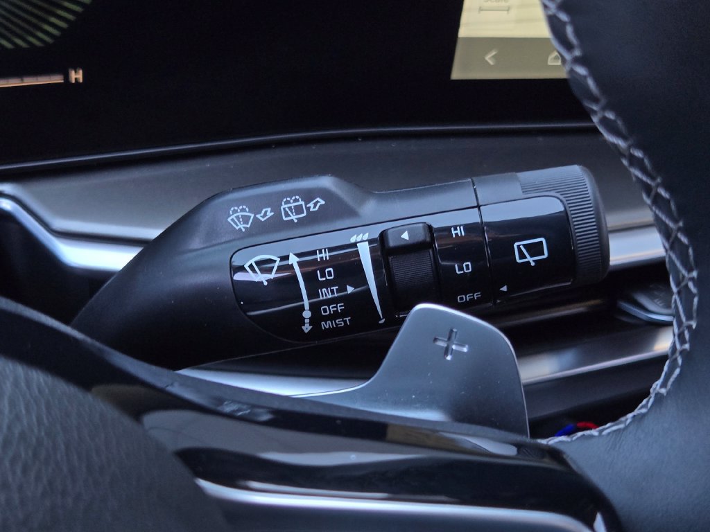 Used 2025 Kia Sorento EX w/ EX Panoramic Sunroof Package FWD image 27