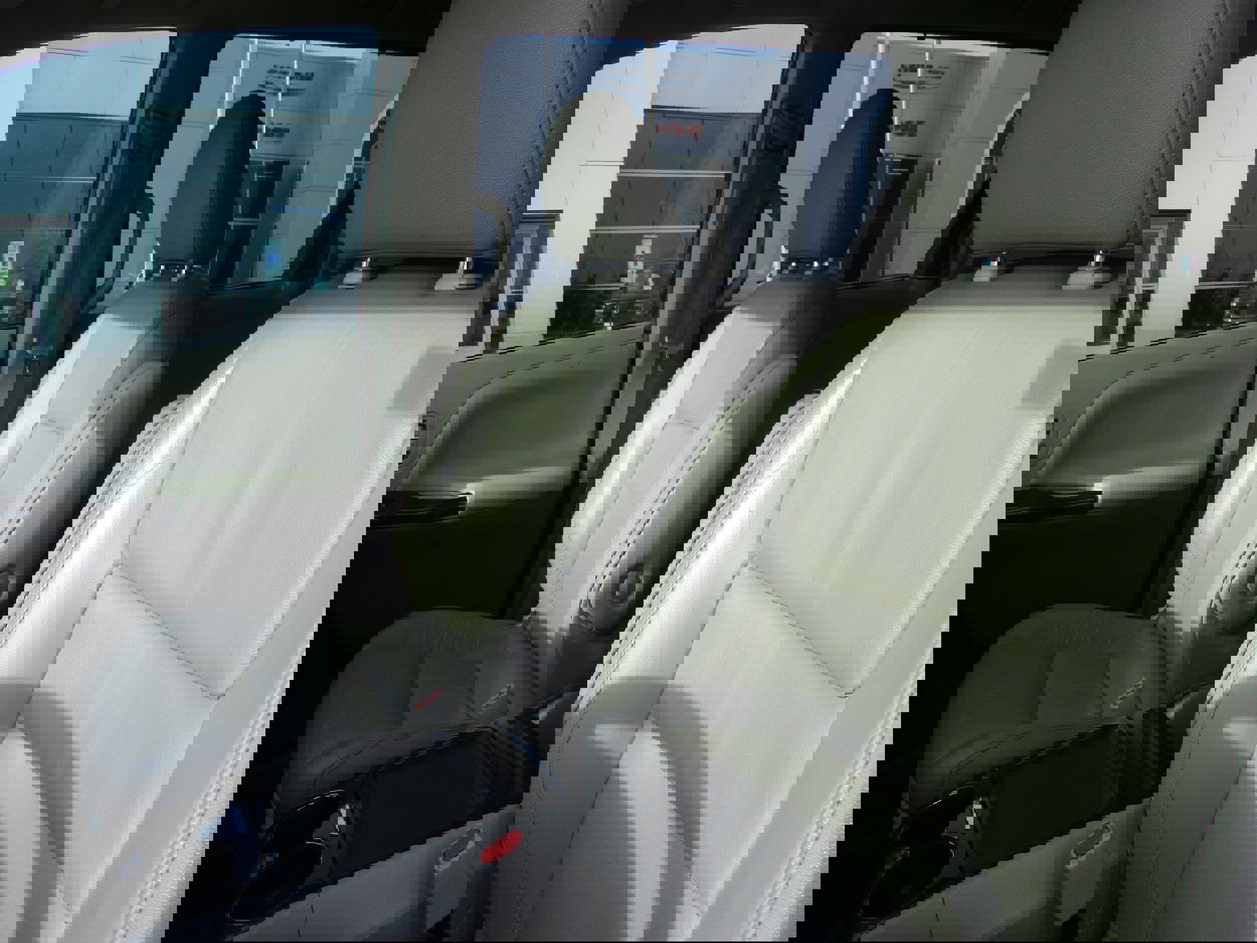 Used 2018 Toyota Sienna XLE Premium image 31