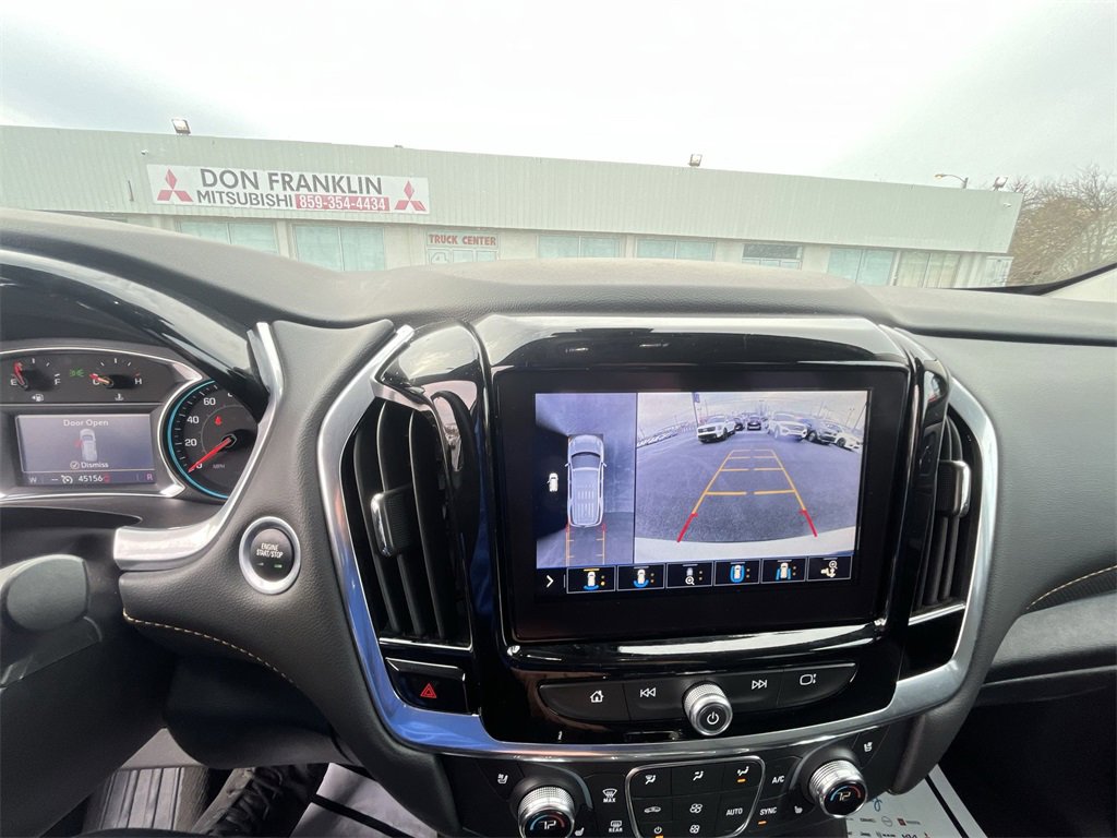 Used 2021 Chevrolet Traverse Premier image 17