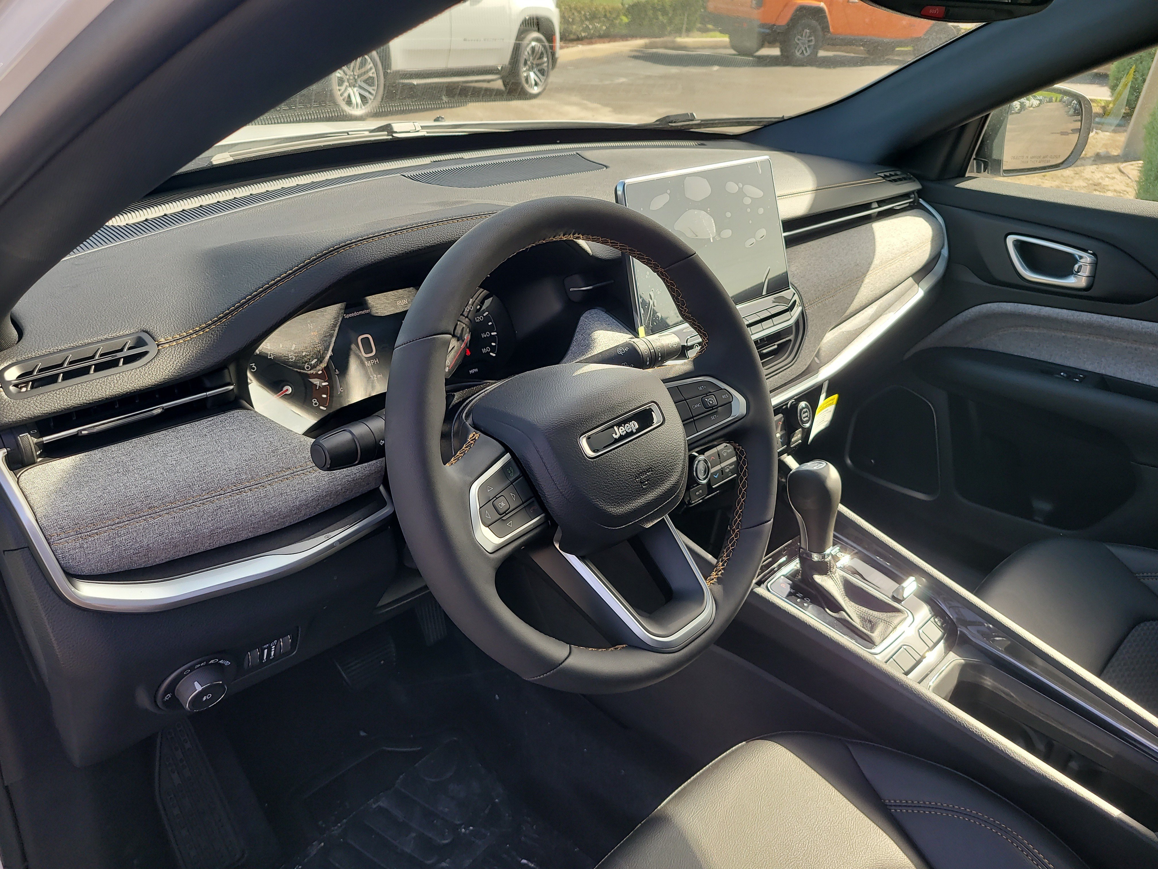 New 2026 Jeep Compass Latitude AWD/4WD image 15