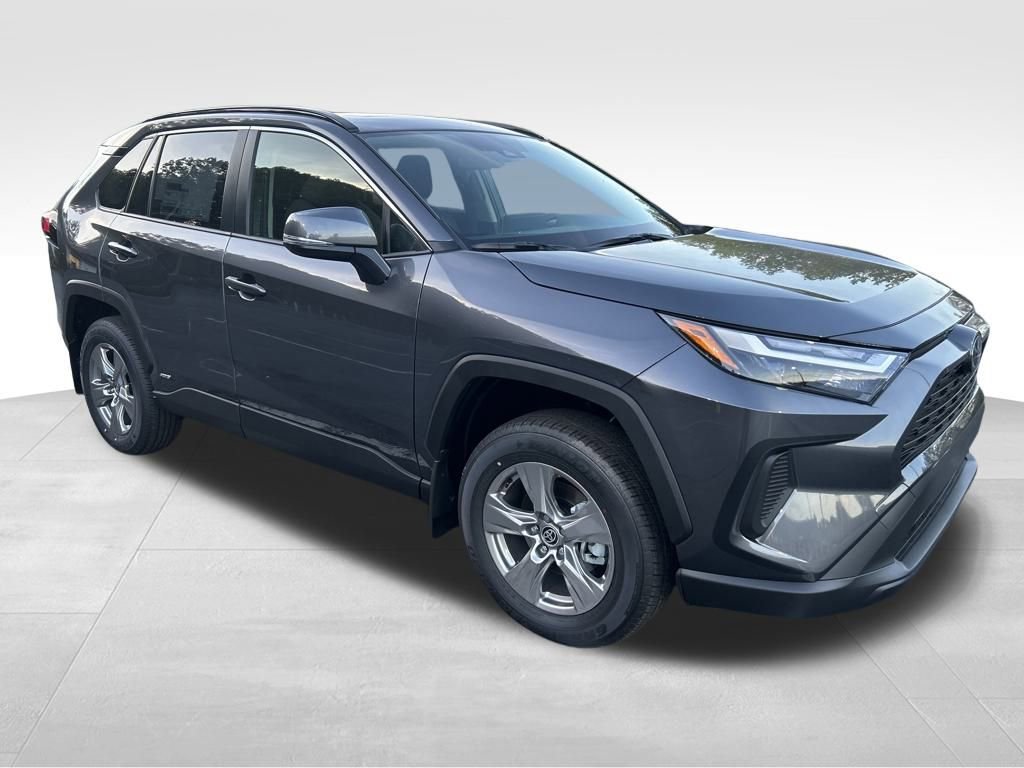New 2025 Toyota RAV4 XLE image 7