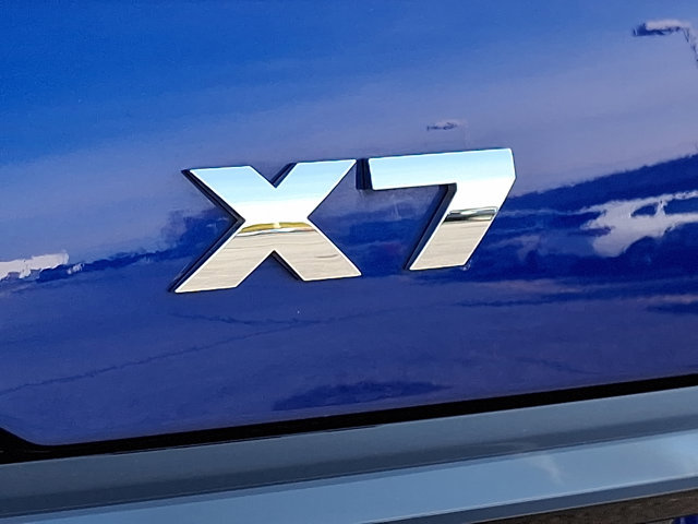 Certified 2025 BMW X7 M60i image 40
