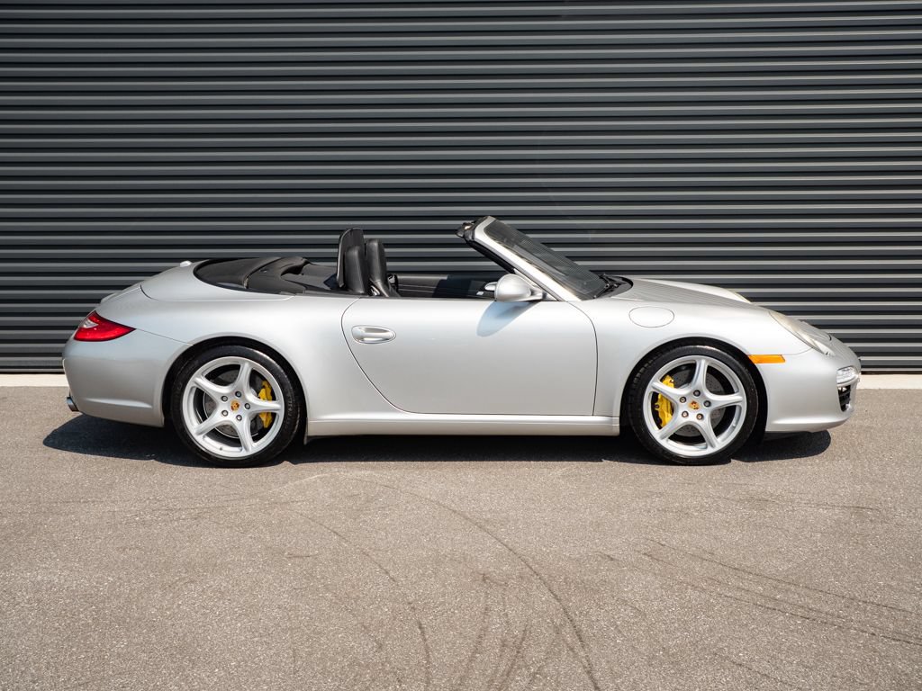 Used 2010 Porsche 911 Carrera S RWD image 21