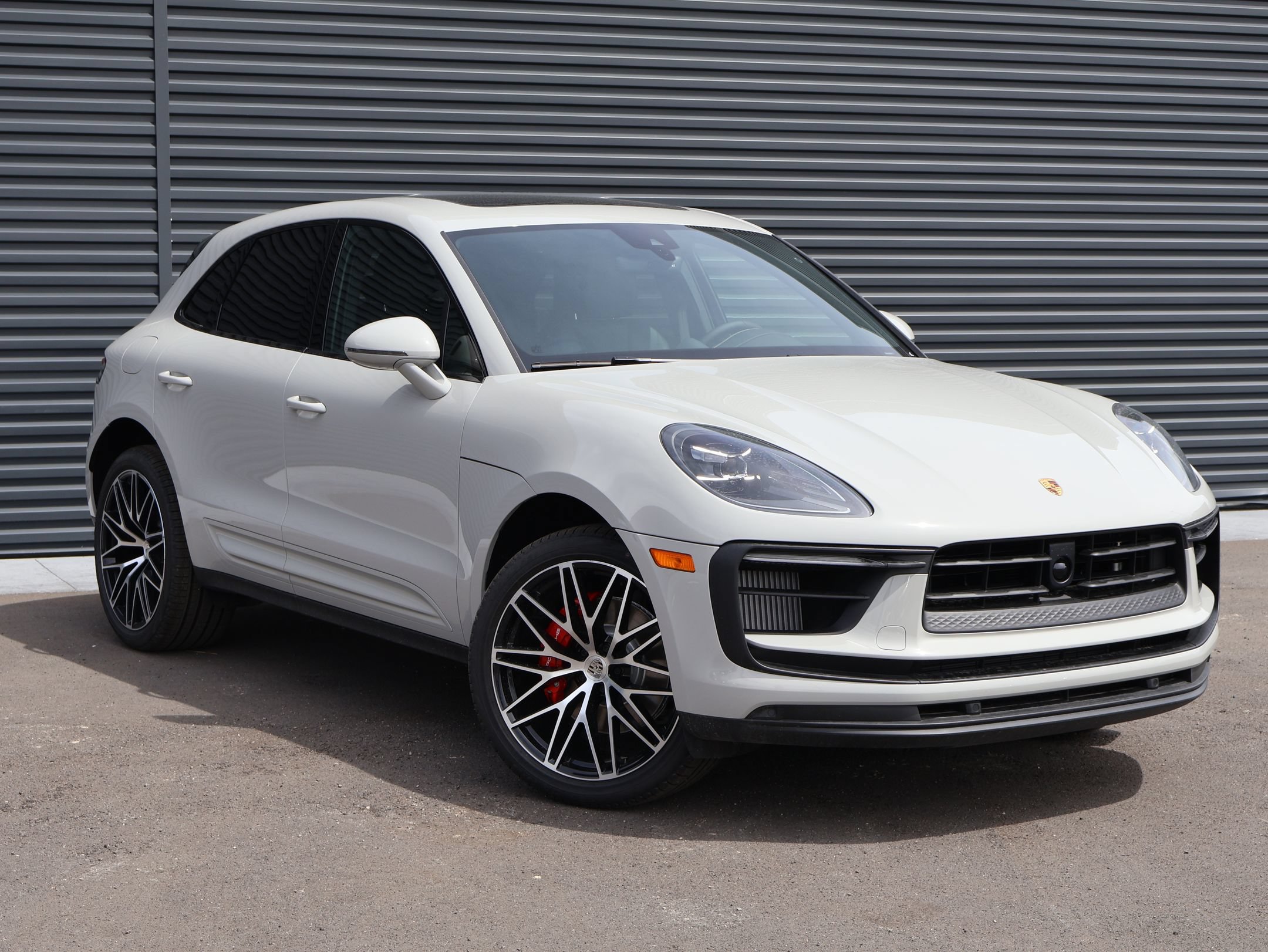 New 2026 Porsche Macan S AWD/4WD image 7