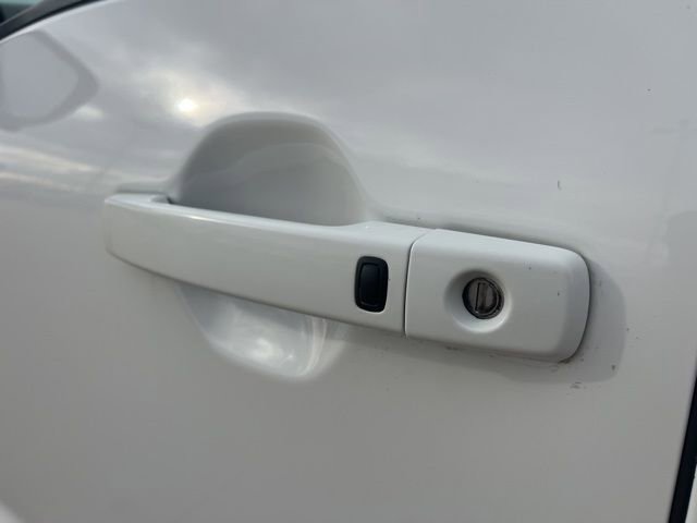 Used 2023 Nissan Frontier PRO-4X w/ Pro Convenience Package image 61