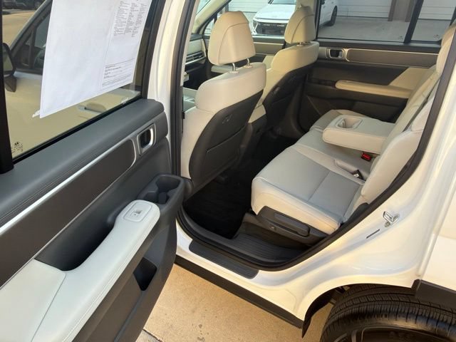 Used 2026 Hyundai Santa Fe SEL AWD/4WD image 18
