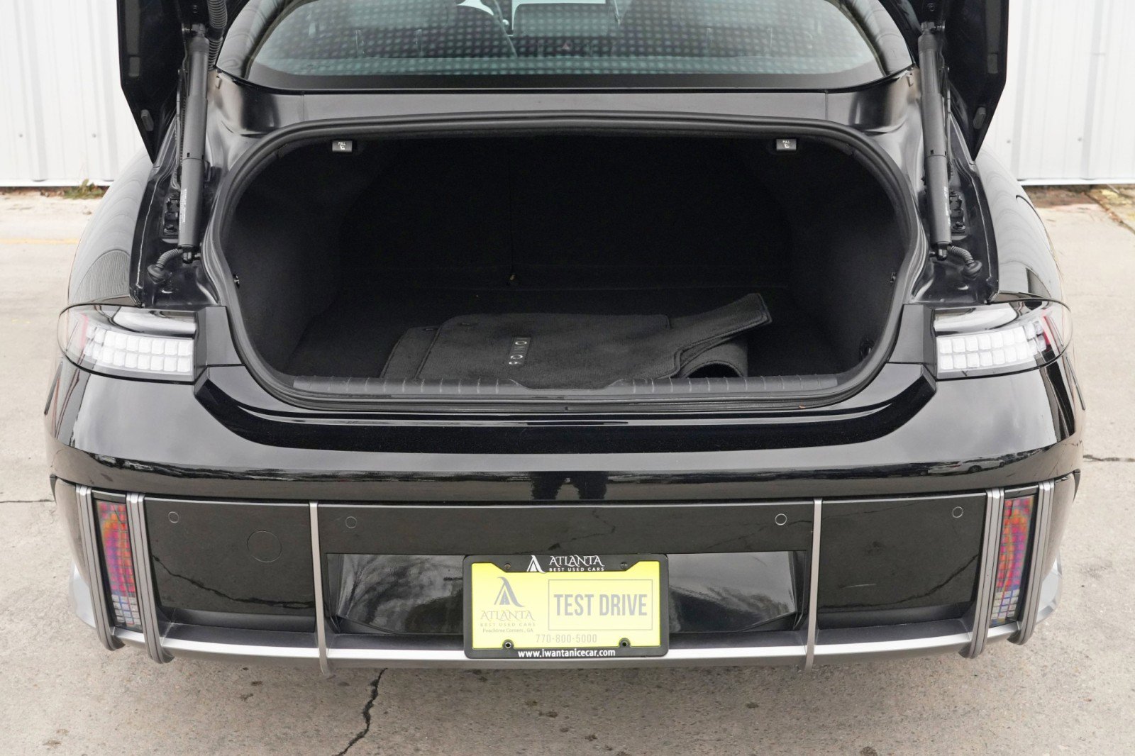 Used 2023 Hyundai Ioniq 6 SEL image 9