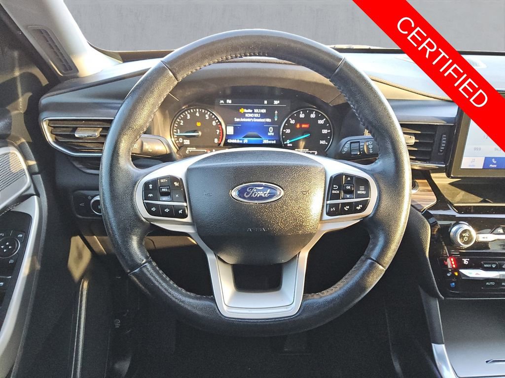 Used 2021 Ford Explorer Limited w/ Equipment Group 301A image 12