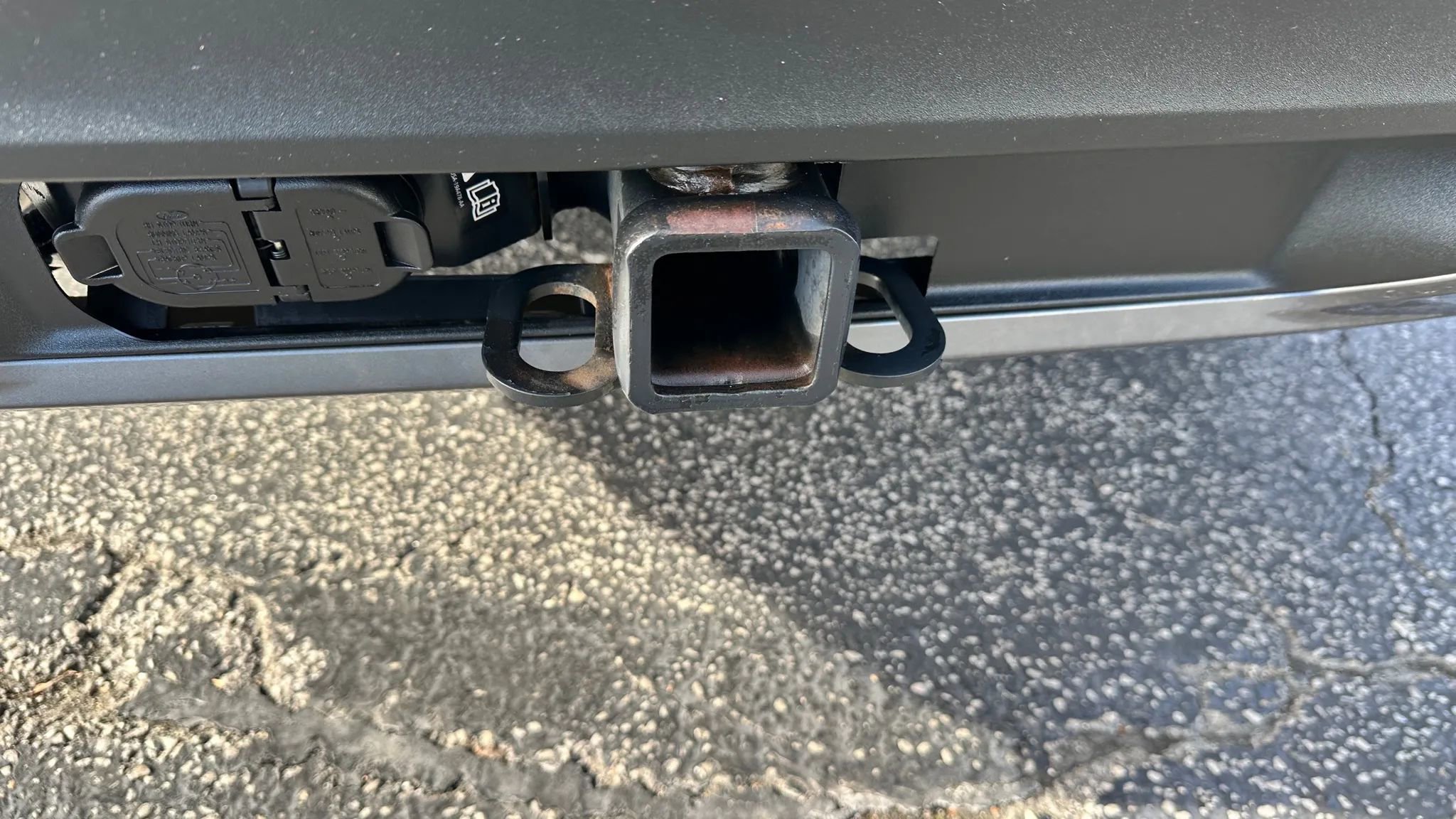 Used 2021 Ford Explorer XLT w/ Equipment Group 202A image 11