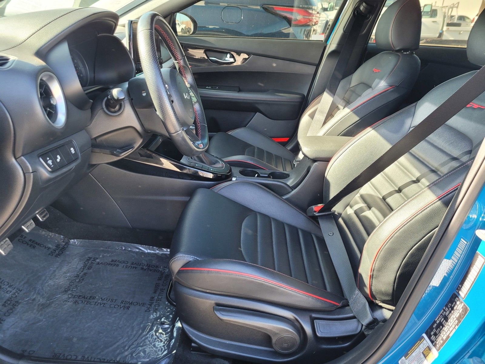 Used 2022 Kia Forte GT image 12