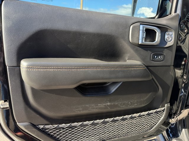 Used 2021 Jeep Wrangler Unlimited Sahara AWD/4WD image 30