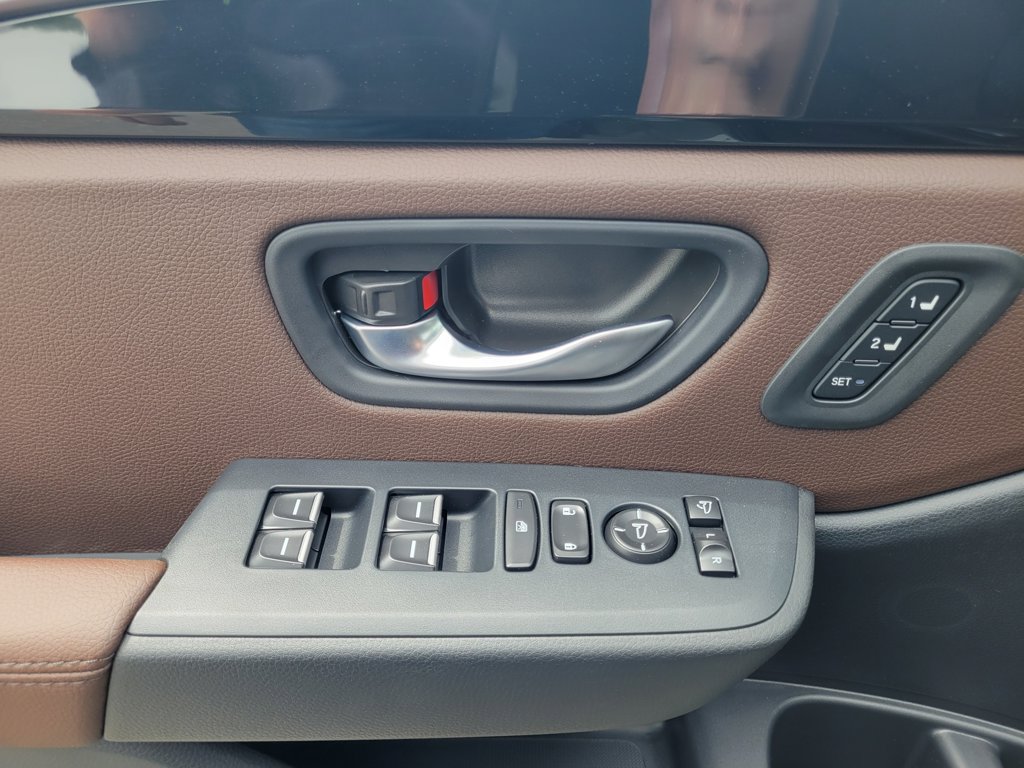 New 2026 Honda Pilot TrailSport image 17