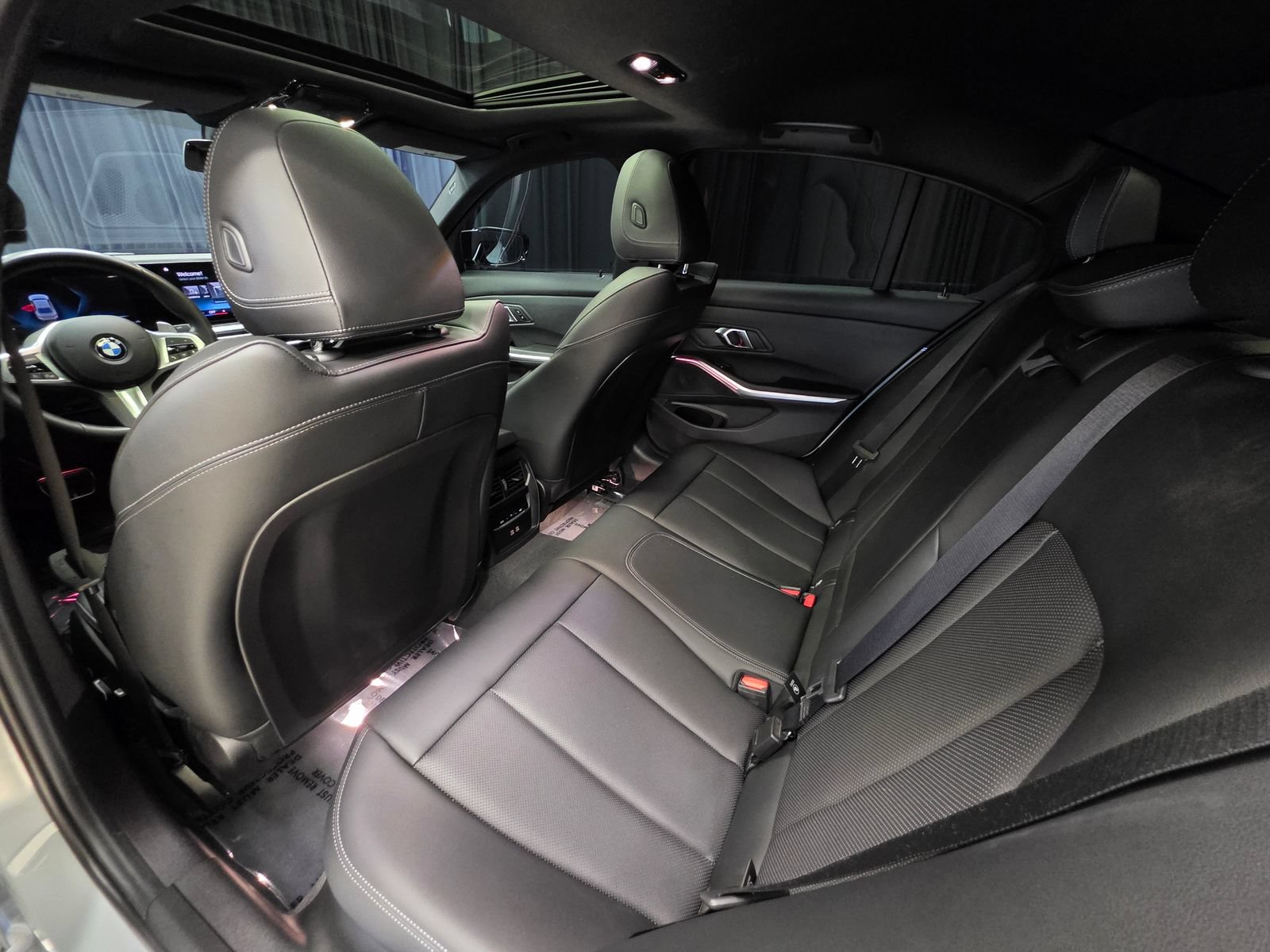Used 2024 BMW M340i RWD image 31