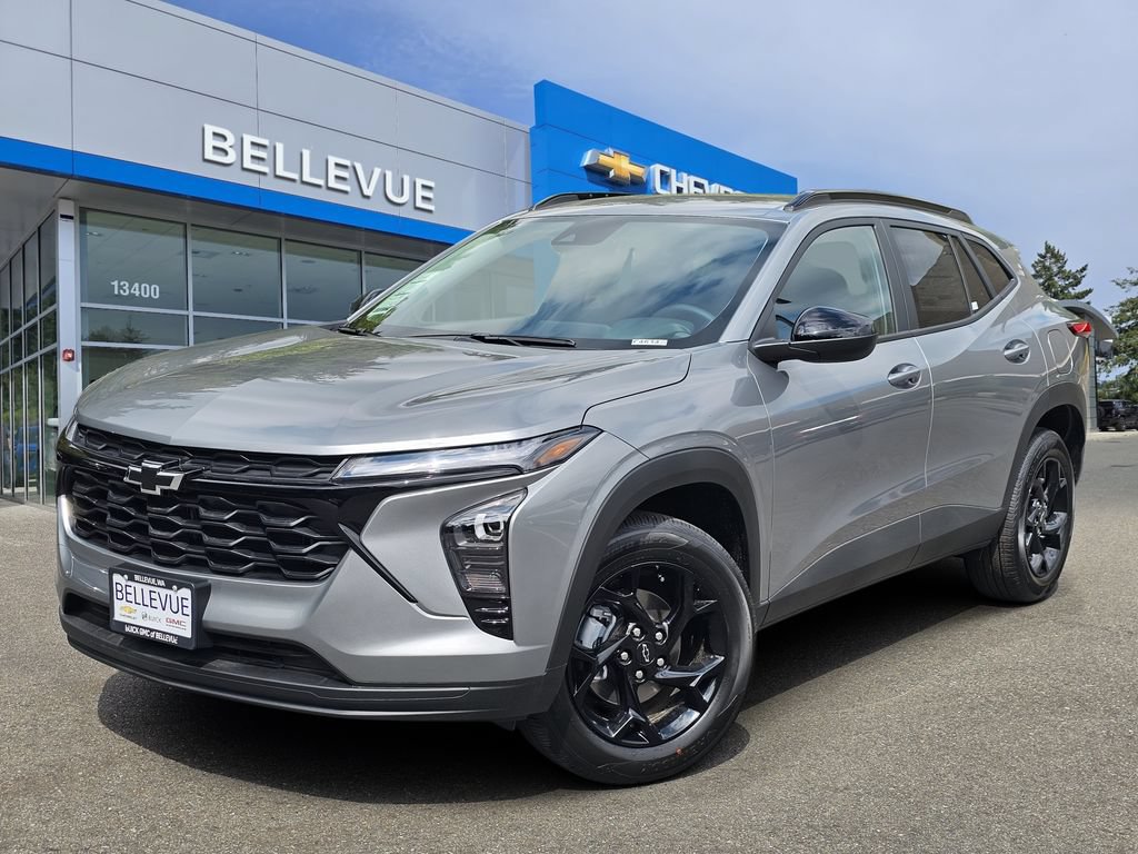 New 2026 Chevrolet Trax LT w/ Midnight Edition