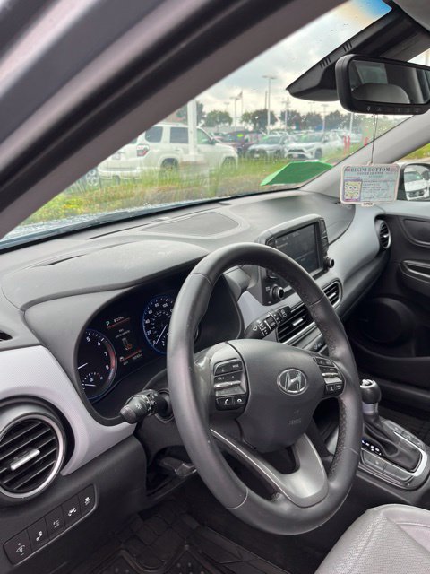 Used 2021 Hyundai Kona Ultimate FWD image 11