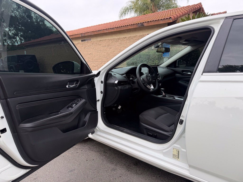 Used 2020 Nissan Altima 2.5 S FWD image 19