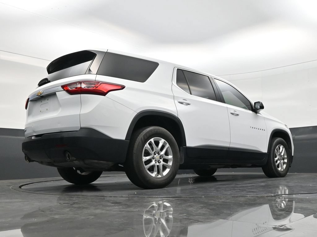 Used 2019 Chevrolet Traverse LS FWD image 24